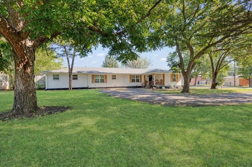 501 W Bells Blvd, Bells, TX, 75414-3582 | Card Image