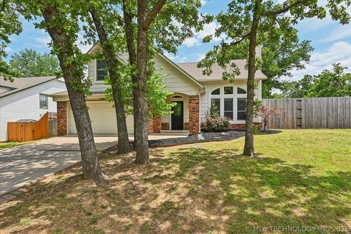 7301 36th St, Tulsa, OK, 74107-4842 | Card Image