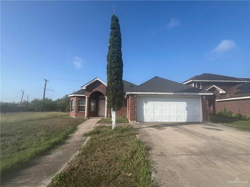 618 Melanie Dr, Pharr, TX, 78577-6893 | Card Image