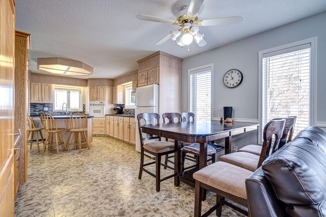 4845 50 Ave, House other with 3 bedrooms, 2 bathrooms and 6 parking in Kitscoty AB | Image 6