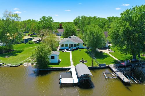 624 Country Club Dr, Mchenry, IL, 60050-5829 | Card Image