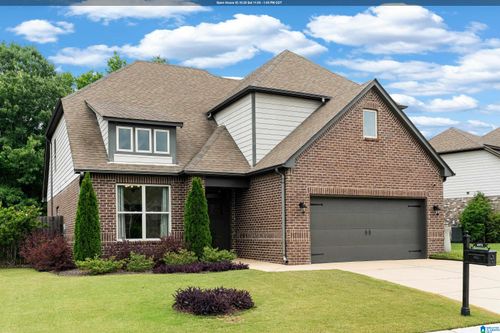 4573 Mccalla Trace Pkwy, BESSEMER, AL, 35022-5491 | Card Image