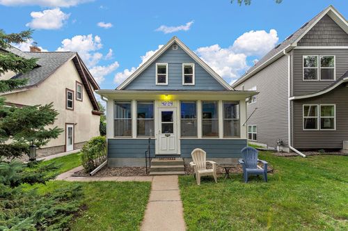4224 30th Ave S, Minneapolis, MN, 55406-3132 | Card Image