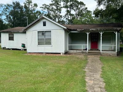 2960 Call St, House other with 3 bedrooms, 2 bathrooms and null parking in Vidor TX | Image 2