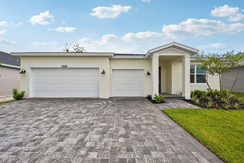 5649 Hampton Park Cir, Vero Beach, FL, 32966-2221 | Card Image