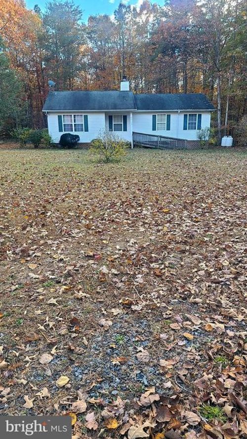 10056 Carters Ln, RUTHER GLEN, VA, 22546-2446 | Card Image