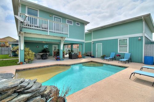 657 Sandpiper Cir, Port Aransas, TX, 78373-4207 | Card Image