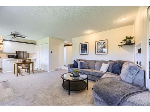 apt-9-3225 S Garrison St, Lakewood, CO, 80227-4651 | Card Image