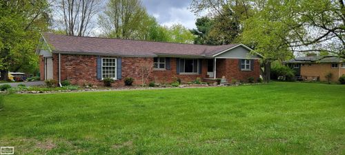 3293 Weygant Dr, Rochester, MI, 48306-1261 | Card Image