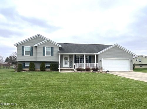 575 Sunset Dr, Upper Sandusky, OH, 43351-8943 | Card Image