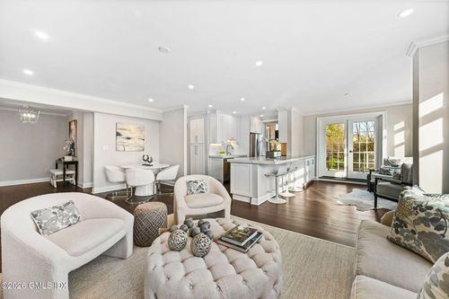 apt-3g-4 Putnam Hl, Greenwich, CT, 06830-5706 | Card Image