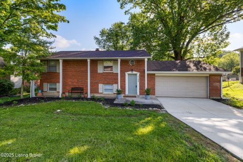 1109 Crestview Way, Goshen, KY, 40026-9536 | Card Image