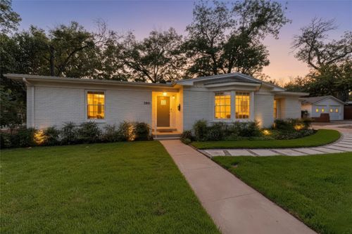 2801 Perry Ln, Austin, TX, 78731-5549 | Card Image