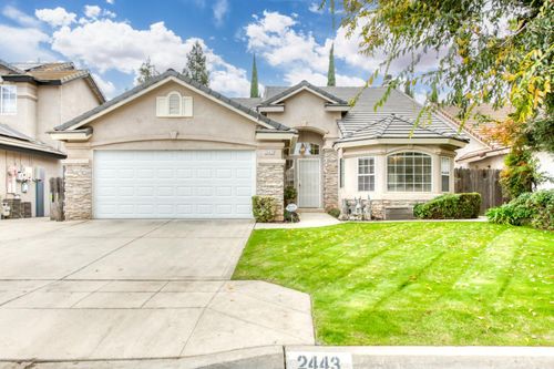 2443 E Rush Ave, Fresno, CA, 93730-4795 | Card Image