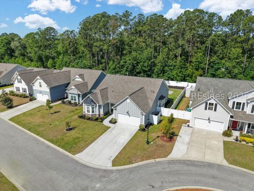 385 Station Pkwy, Bluffton, SC, 29910-9692 | Card Image