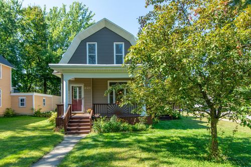 321 2nd Ave Nw, Aitkin, MN, 56431-1323 | Card Image