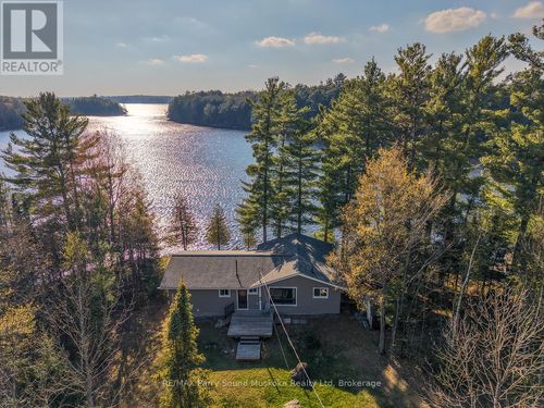 37 Smithpine Crescent, Mckellar, ON, P2A0B5 | Card Image
