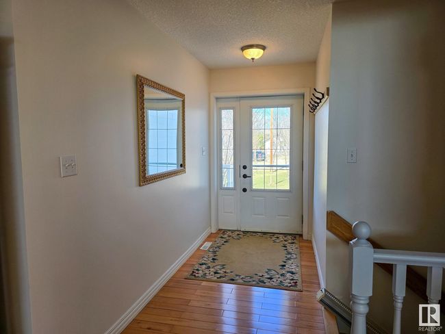 492 Stanley Close, House other with 5 bedrooms, 3 bathrooms and null parking in Spring Lake AB | Image 11