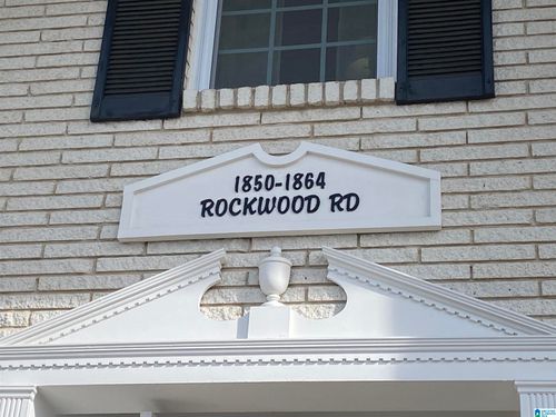 1858-1858 Rockwood Rd, VESTAVIA HILLS, AL, 35216-1439 | Card Image