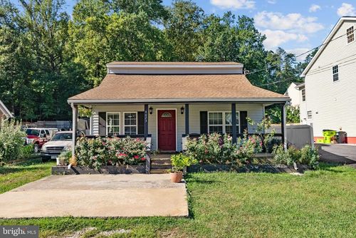 4023 White Haven Dr, DUMFRIES, VA, 22026-2425 | Card Image
