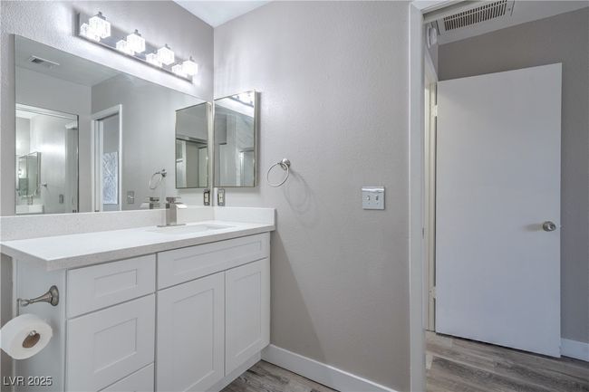UNIT-11 - 5219 Caliente St, Condo with 2 bedrooms, 2 bathrooms and null parking in Las Vegas NV | Image 9