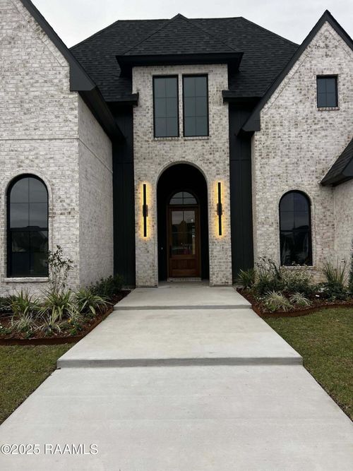 309 Sunset Palm Ct, Youngsville, LA, 70592-6998 | Card Image