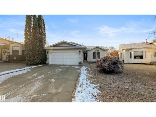 {{alt}} | Card Image