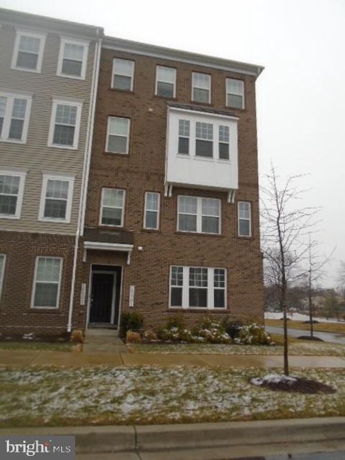 10501 Neil Armstrong Way, LANHAM, MD, 20706-2578 | Card Image