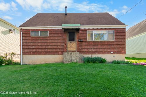 237 Mann Avenue, Staten Island, NY, 10314 | Card Image