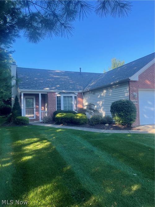 22275 Harvest Oval, Strongsville, OH, 44149 | Card Image
