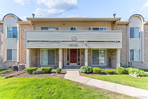 44453 Savery Dr, Canton, MI, 48187-2929 | Card Image