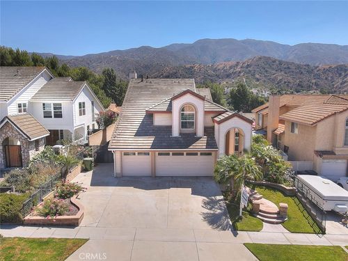 3344 Deaver Dr, Corona, CA, 92882 | Card Image
