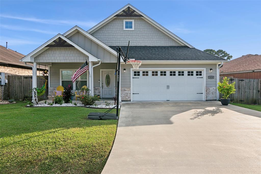 13th St, Nederland, TX 77627