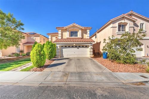 7543 Jacaranda Leaf St, Las Vegas, NV, 89139-5636 | Card Image