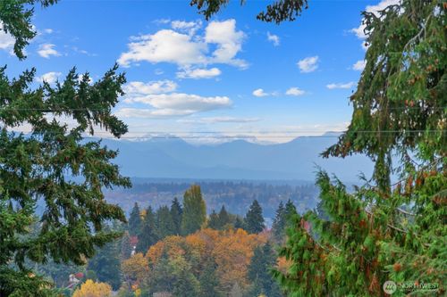 1255 Ne 100th St, Seattle, WA, 98125-7550 | Card Image