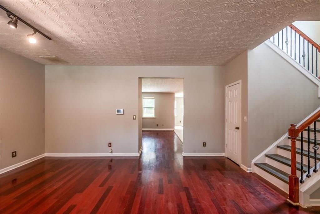 Residential in Fairburn 4
