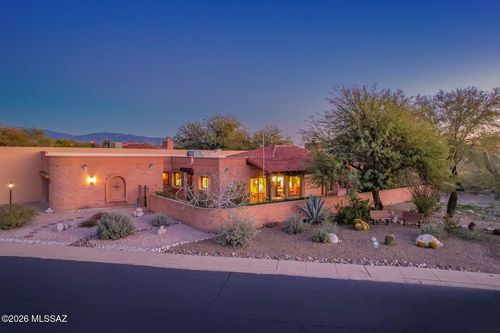 6800 E Loma Del Bribon, Tucson, AZ, 85750 | Card Image