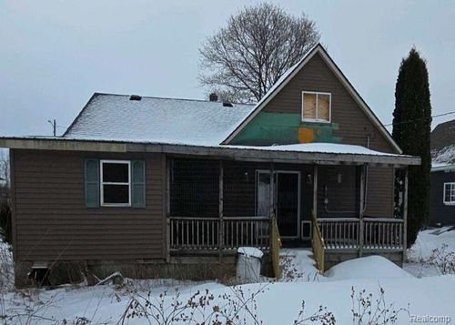 5852 3rd Ave N, Wells, MI, 49894-9716 | Card Image