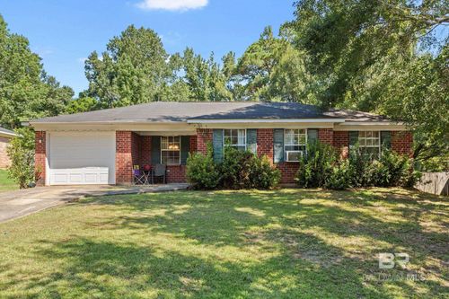 7042 Forest Glenn Ct, Irvington, AL, 36544-3664 | Card Image
