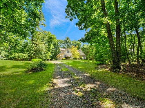 101 Azalea Court, Out of Area, PA, 18337 | Card Image