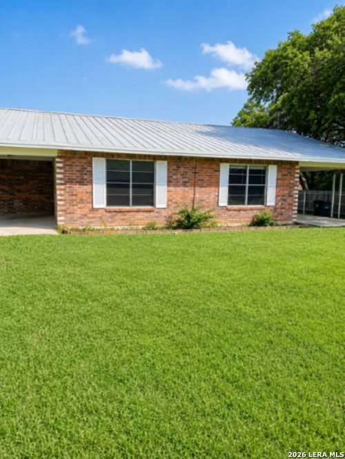 apt-a-208 Forrest Dr, La Vernia, TX, 78121-4063 | Card Image