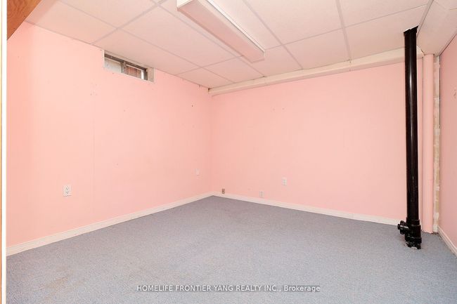 8 Wigston Crt, House other with 5 bedrooms, 3 bathrooms and 4 parking in Whitby ON | Image 35