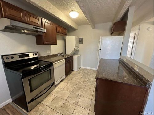 307-1180 Yosemite St, Denver, CO, 80220-3633 | Card Image