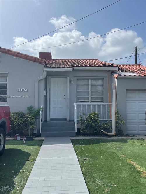 f-2380 Nw Flagler Ter, Miami, FL, 33125-5223 | Card Image