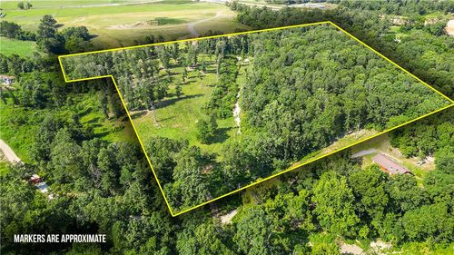 13377 Holmes Rd, Bentonville, AR, 72713-7252 | Card Image