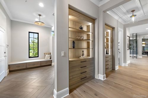 4995 Saddleridge Trail, Ann Arbor, MI, 48105 | Card Image