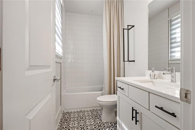 2200 Cortland Rd, House other with 5 bedrooms, 6 bathrooms and 2 parking in Milton GA | Image 35