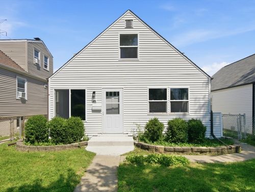 35 46th Ave, Bellwood, IL, 60104-1001 | Card Image