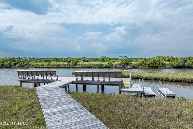 130 Sea Oaks Ct, Townhouse with 4 bedrooms, 4 bathrooms and null parking in N Topsail Beach NC | Image 27