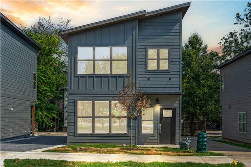 978 W Holly St, Fayetteville, AR, 72703-1616 | Card Image